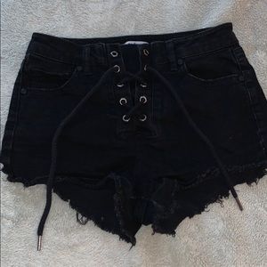 Mid rise black shorts